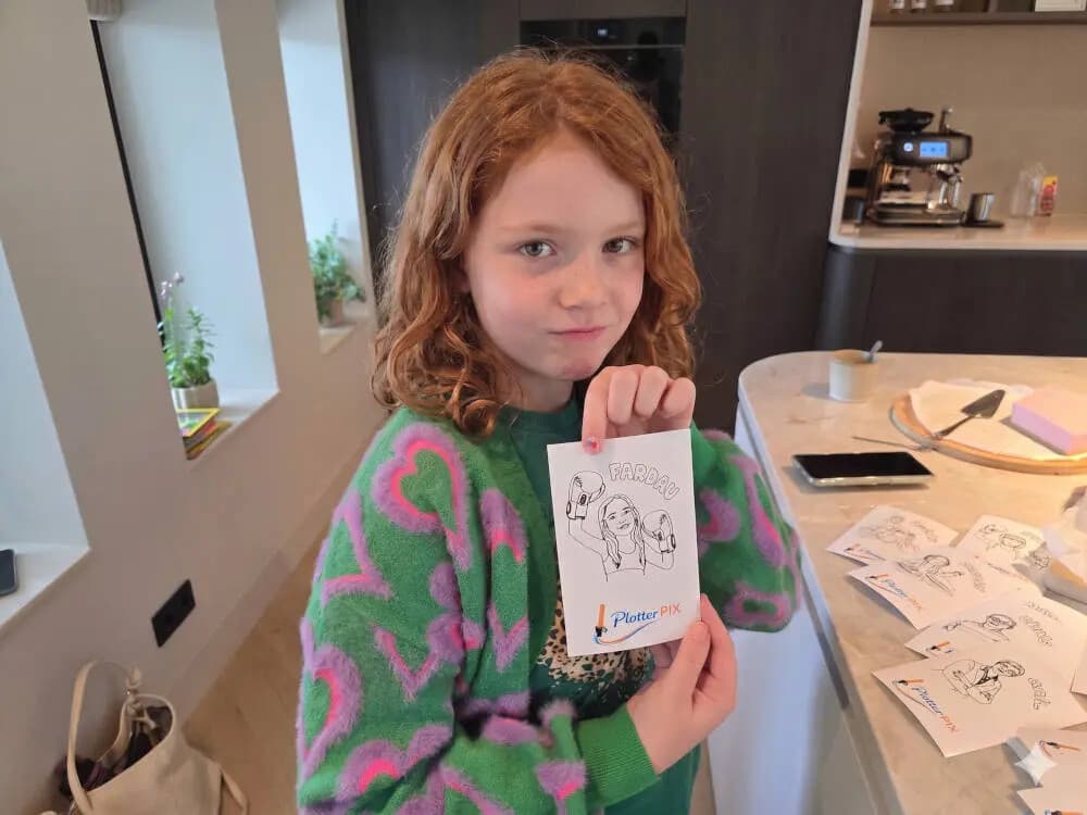Draw-me-bot-Plotterpix-drawing-photo-booth